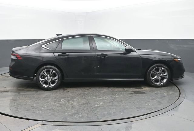 Used 2024 Honda Accord EX image 6