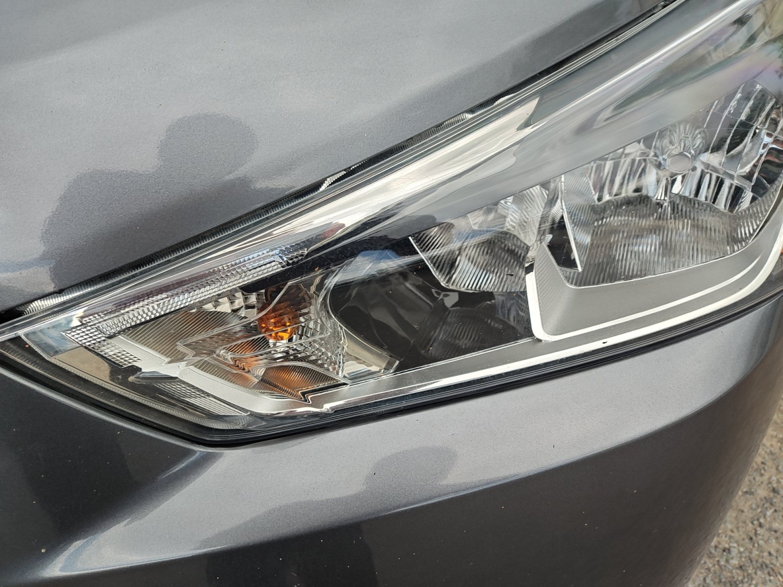 Used 2019 Nissan Kicks S FWD image 9