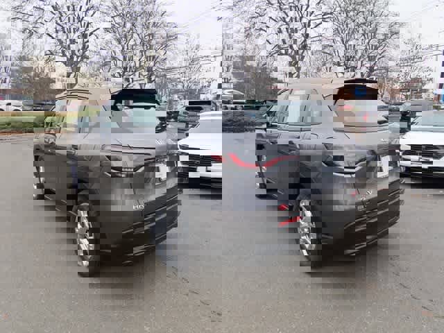 Certified 2023 Honda HR-V LX image 4