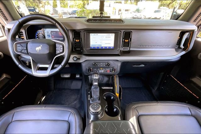 Used 2022 Ford Bronco Badlands image 7
