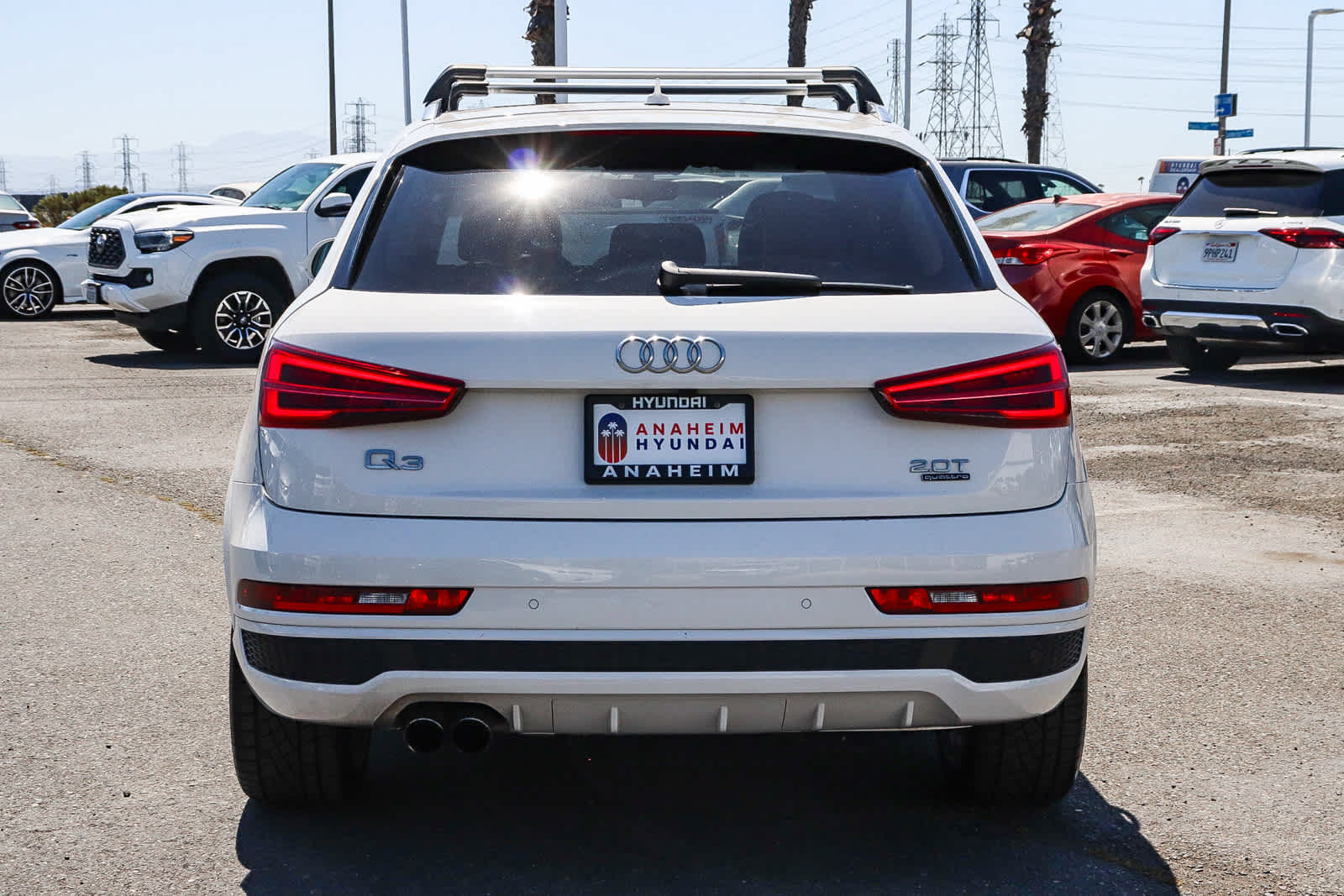 Used 2017 Audi Q3 2.0T Prestige w/ Prestige Package AWD/4WD image 8