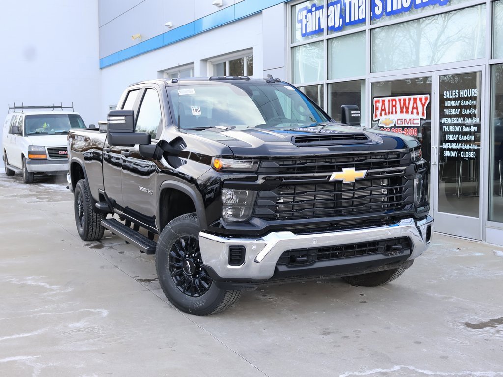 New 2026 Chevrolet Silverado 3500 W/T image 42