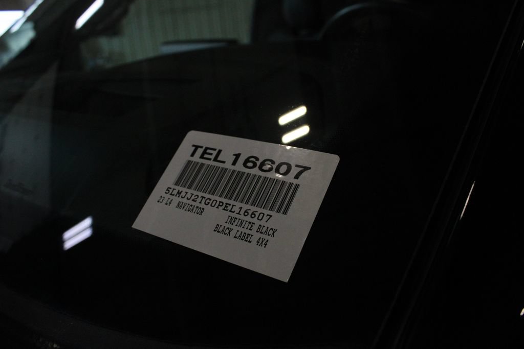 Certified 2023 Lincoln Navigator Black Label AWD/4WD image 40