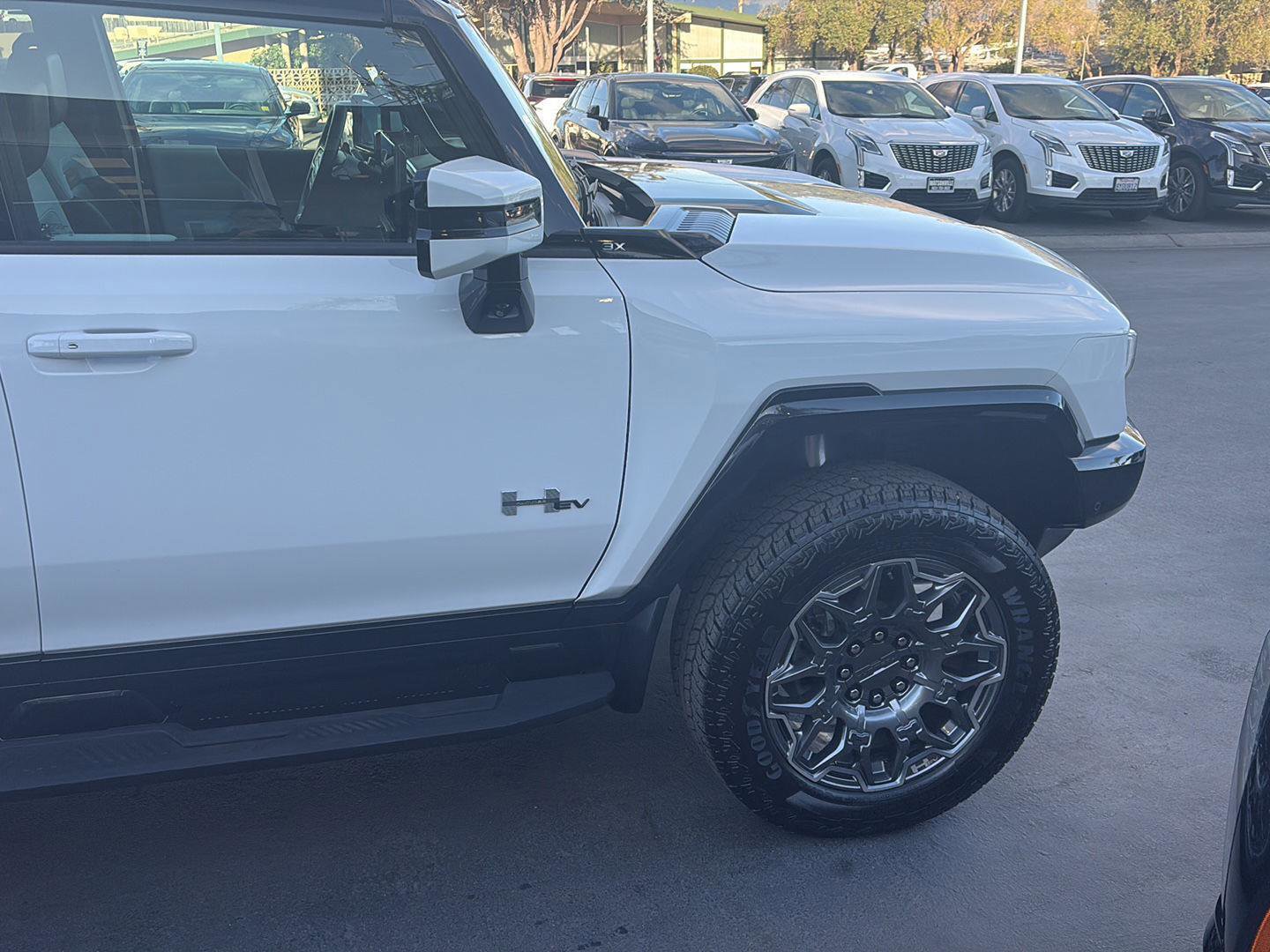 Used 2024 GMC Hummer EV 3X image 13