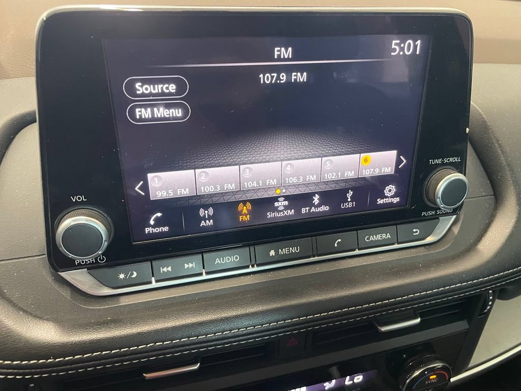 Certified 2023 Nissan Rogue SV FWD image 15