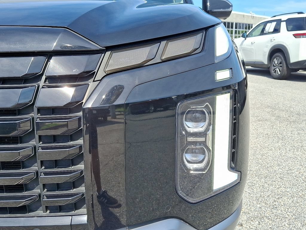 Used 2024 Hyundai Palisade Limited AWD/4WD image 9