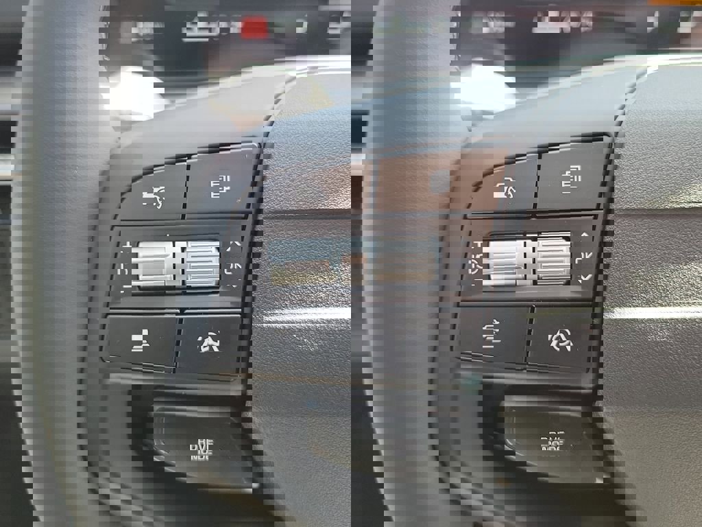 New 2026 Kia Sportage SX image 28