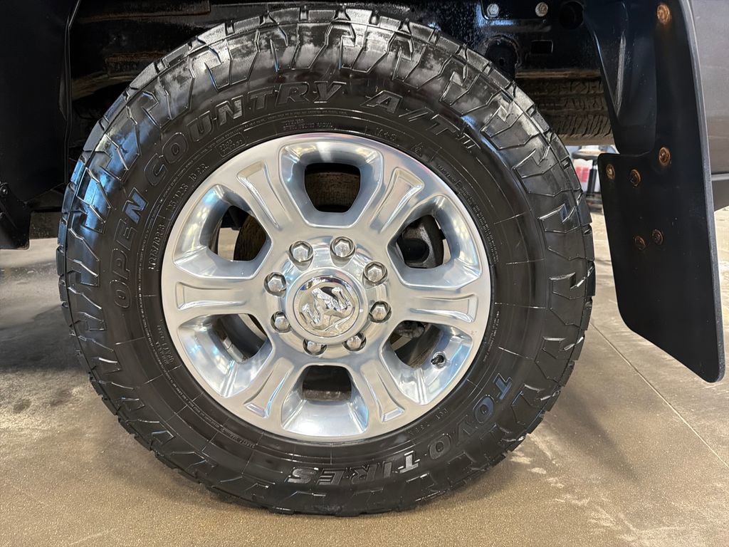 Used 2024 RAM 2500 Big Horn w/ Sport Appearance Package AWD/4WD image 12
