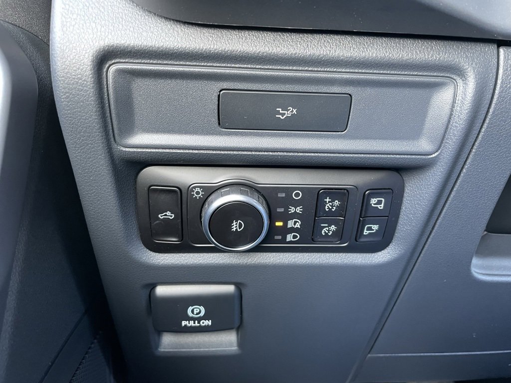 New 2026 Ford F150 XLT w/ Equipment Group 302A MID image 47