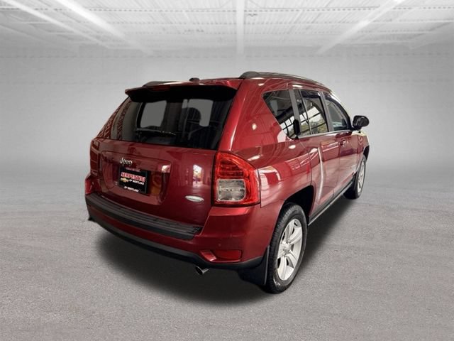 Used 2013 Jeep Compass Latitude w/ Sun/Sound Group AWD/4WD image 23