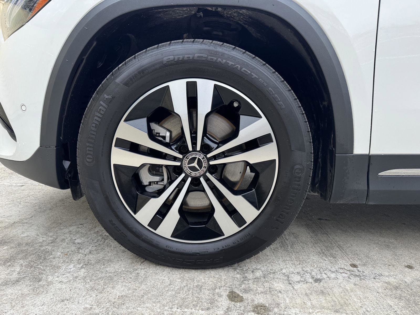 Certified 2025 Mercedes-Benz GLA 250 image 4