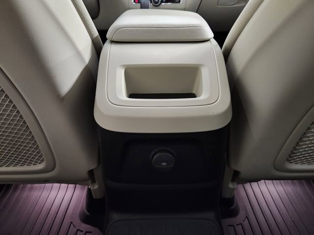 Used 2025 Volvo XC60 T8 Plus w/ Protection Package Premier image 30