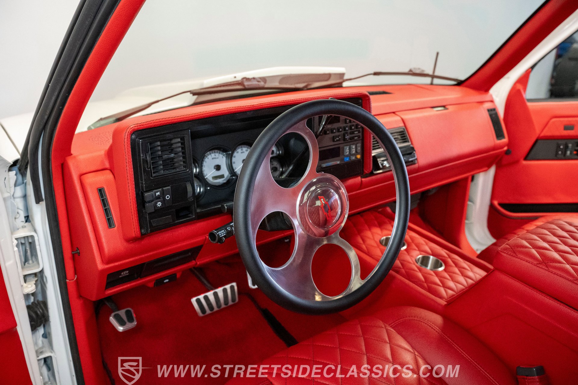 Used 1989 Chevrolet Silverado 3500 2WD Extended Cab image 38