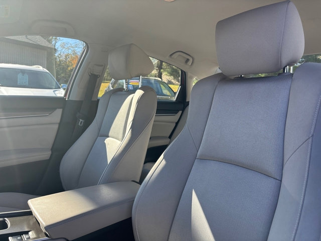 Used 2019 Honda Accord LX image 11