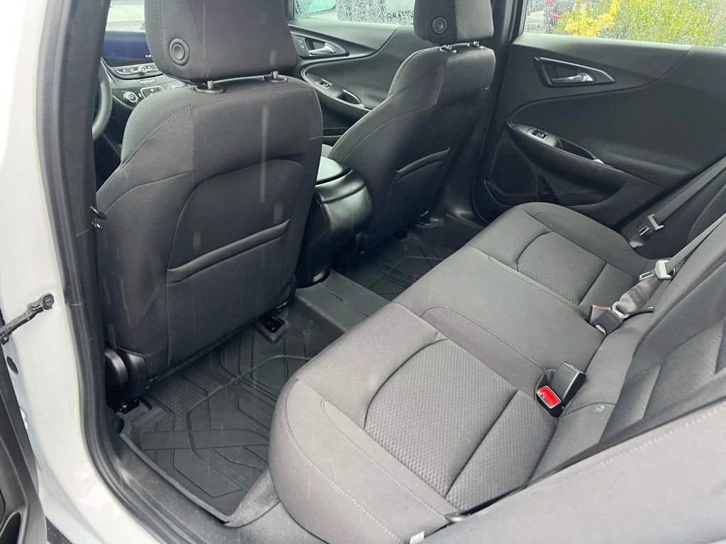 Used 2022 Chevrolet Malibu LS w/ LPO, Floor Liner Package FWD image 16