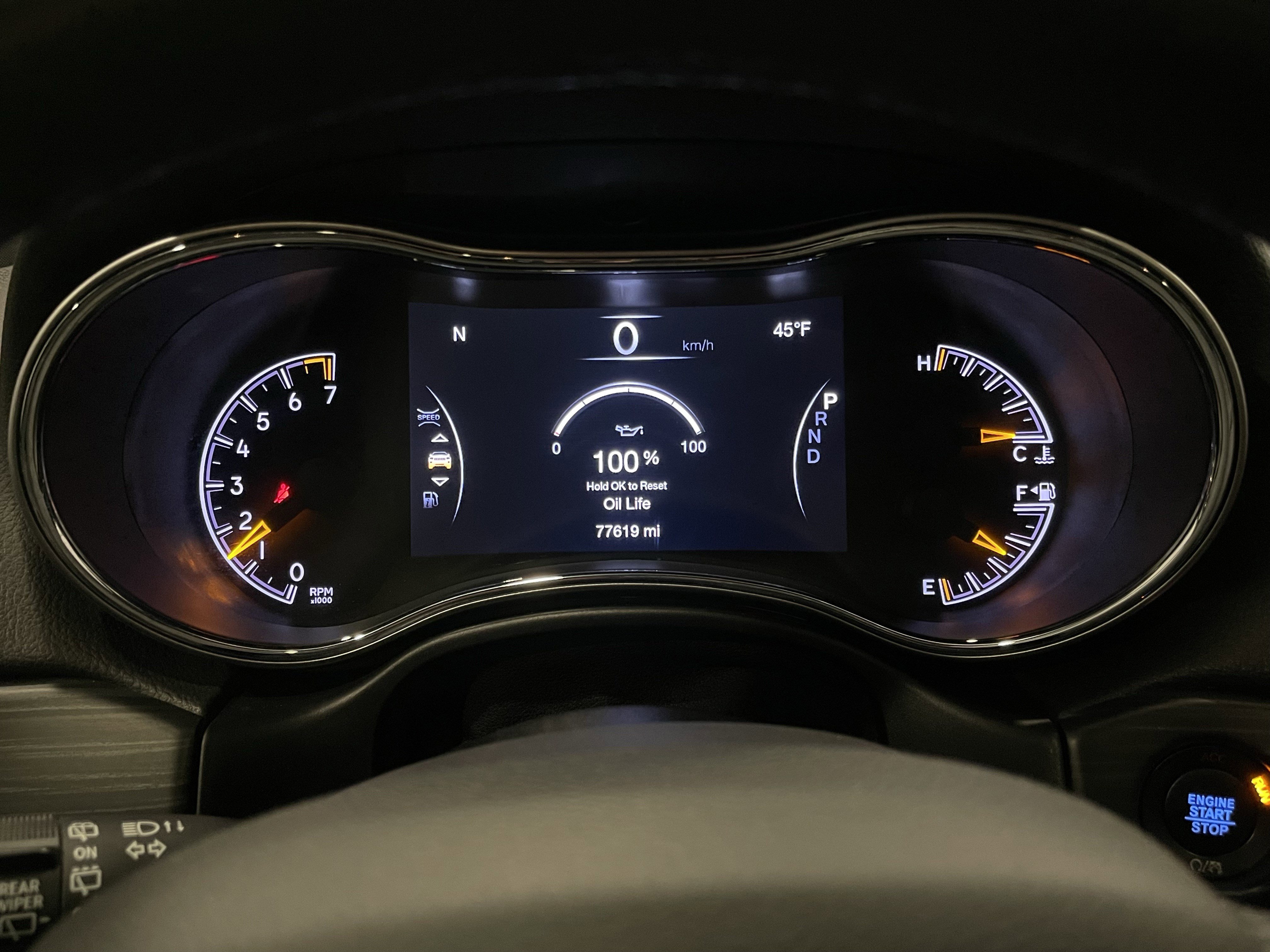 Used 2019 Jeep Grand Cherokee Altitude image 21