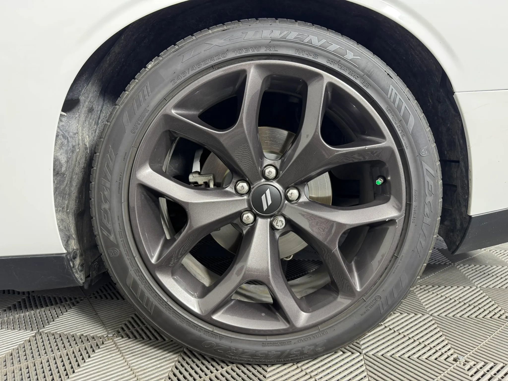 Used 2019 Dodge Challenger R/T image 36