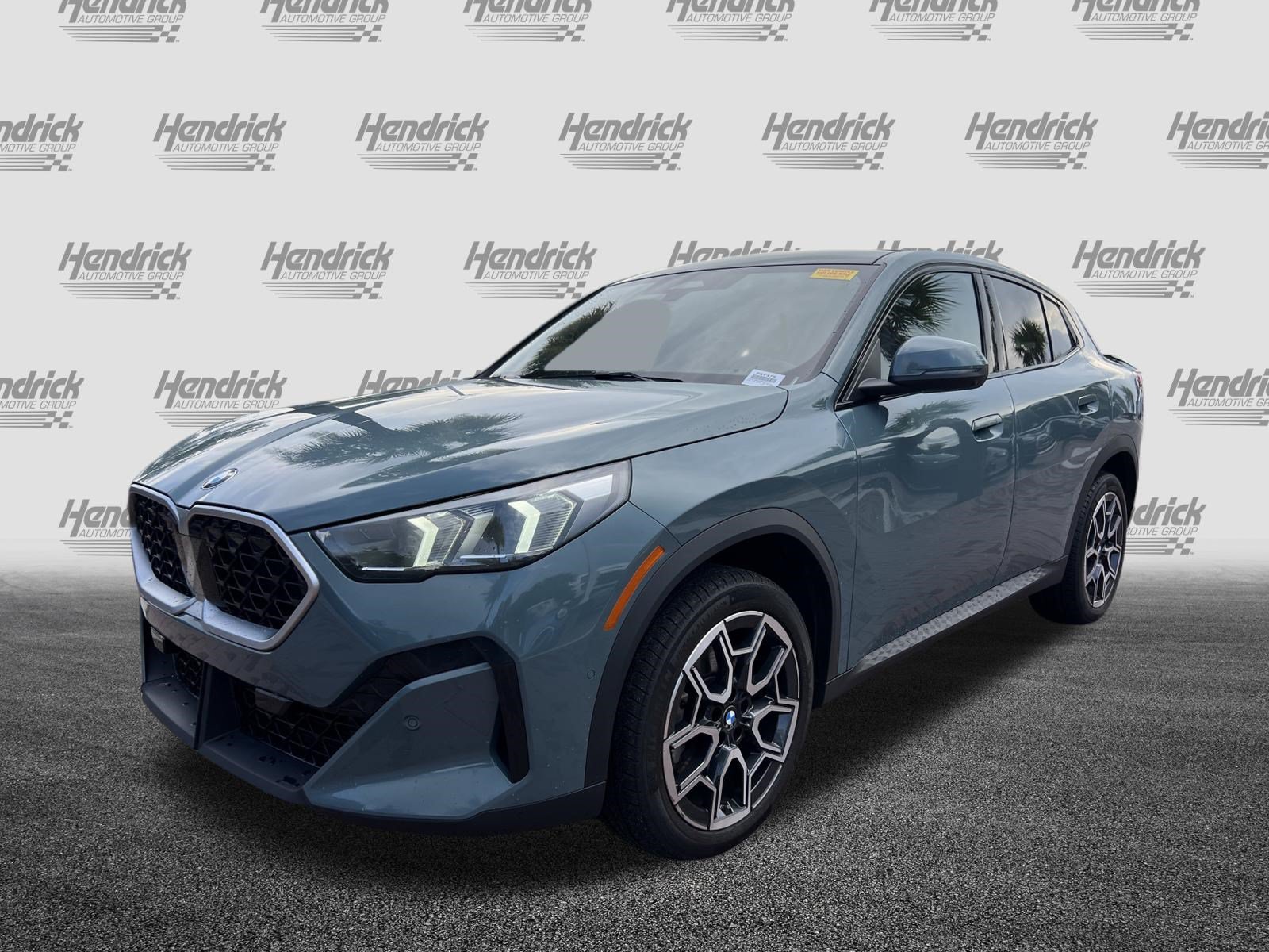 Certified 2025 BMW X2 xDrive28i AWD/4WD image 5