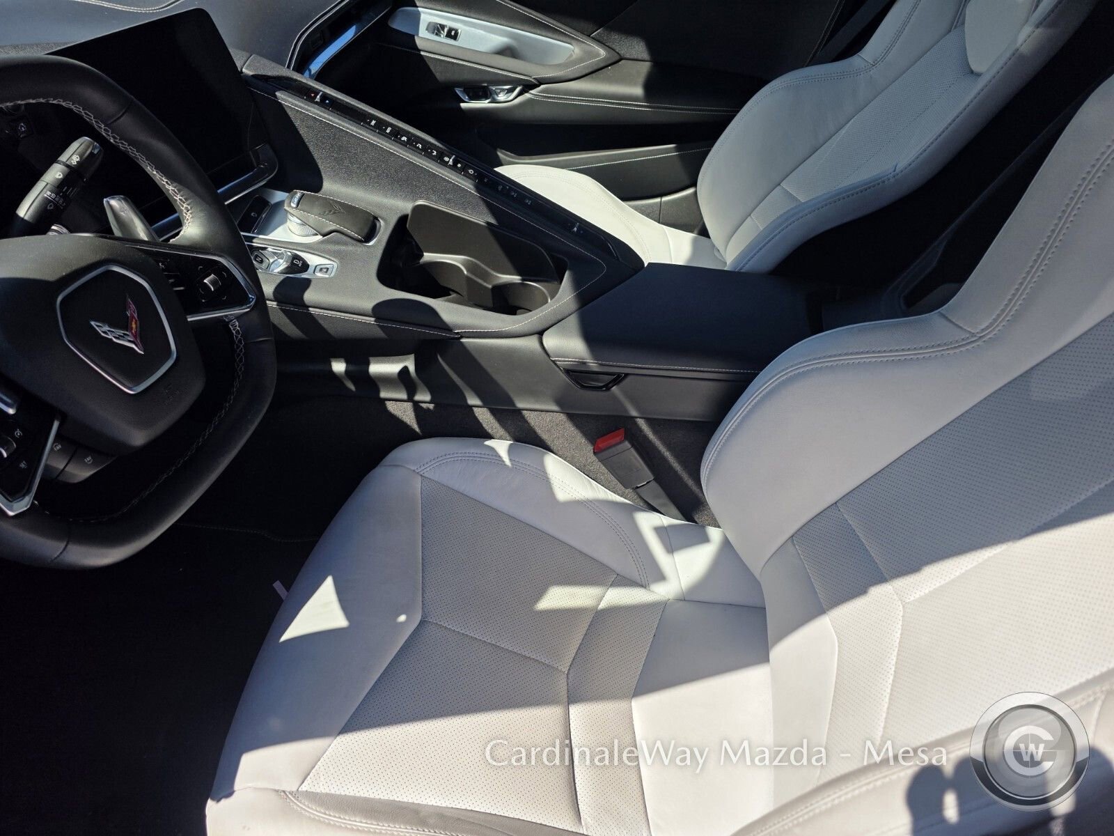 Used 2020 Chevrolet Corvette Stingray Coupe w/ 1LT image 9