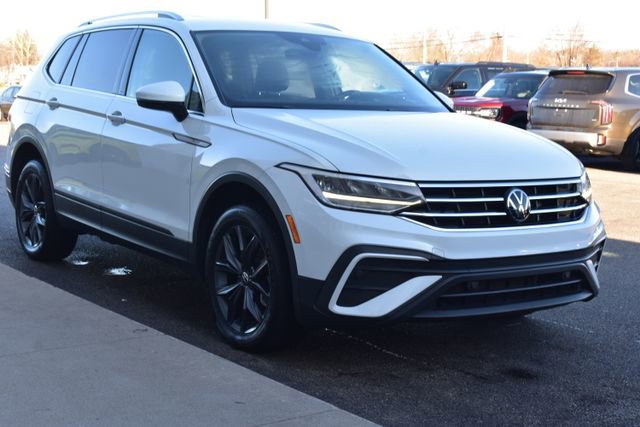 Used 2023 Volkswagen Tiguan SE image 10