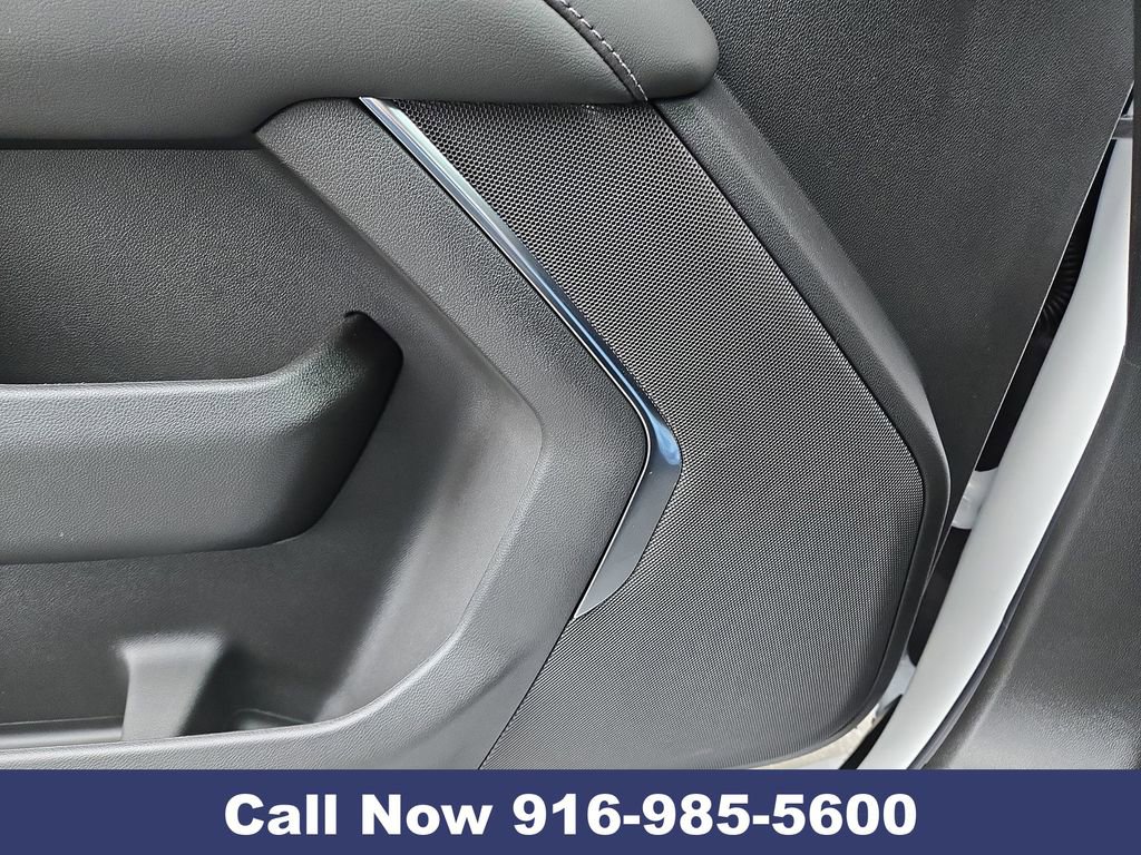 New 2026 Chevrolet Suburban LS image 28