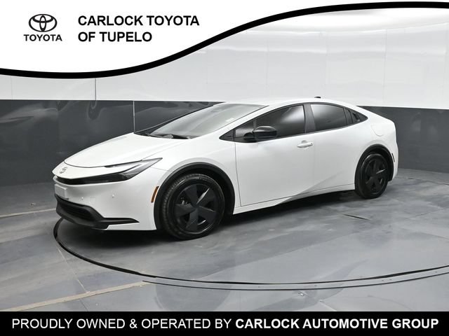 Used 2026 Toyota Prius LE FWD image 9