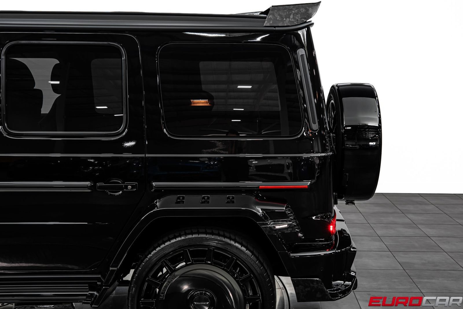 Used 2025 Mercedes-Benz G 63 AMG 4MATIC image 21