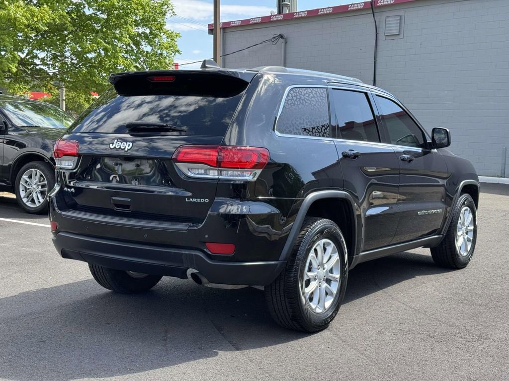 Used 2021 Jeep Grand Cherokee Laredo AWD/4WD image 20