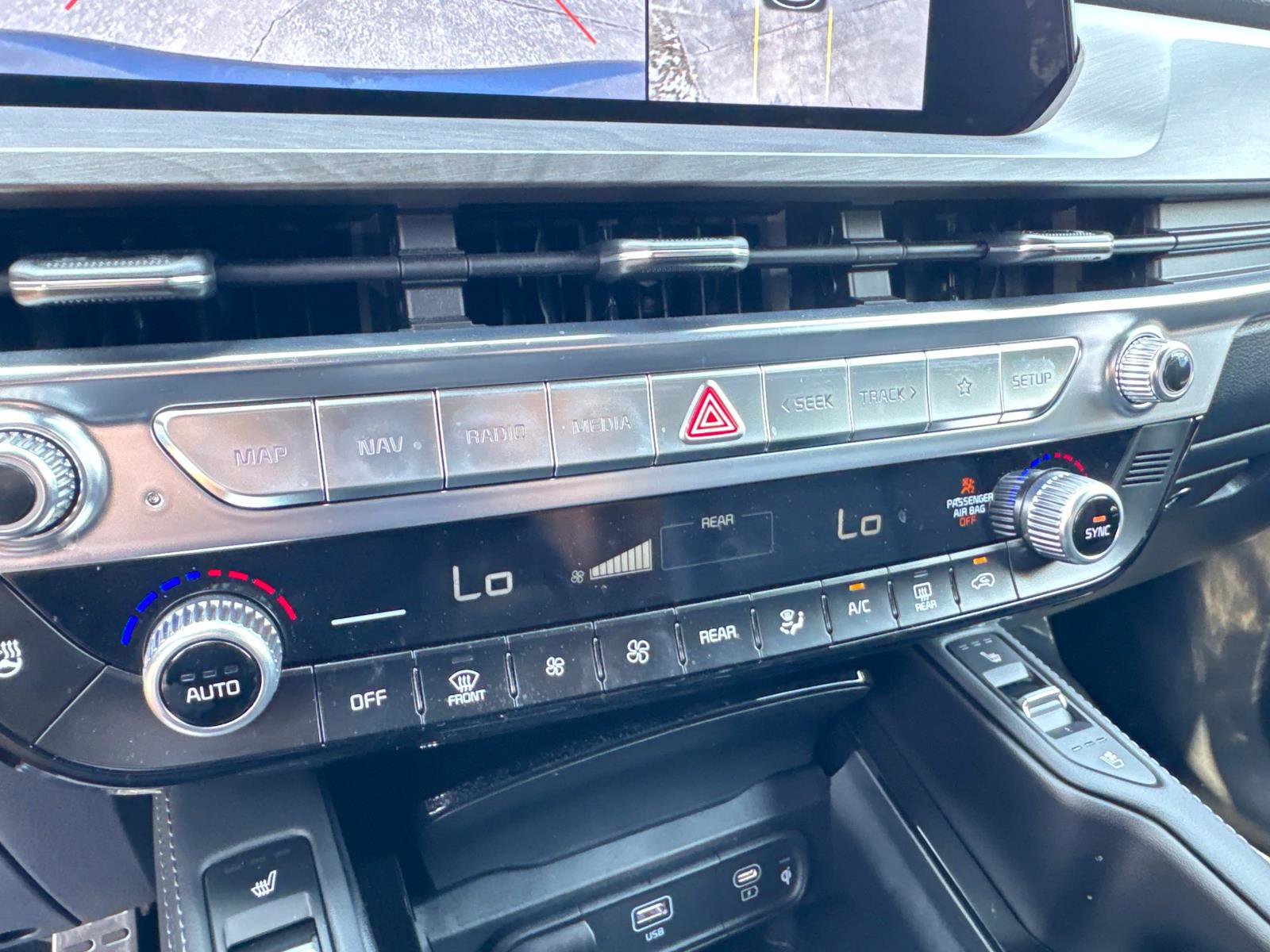 Used 2024 Kia Telluride SX Prestige X-Line image 25