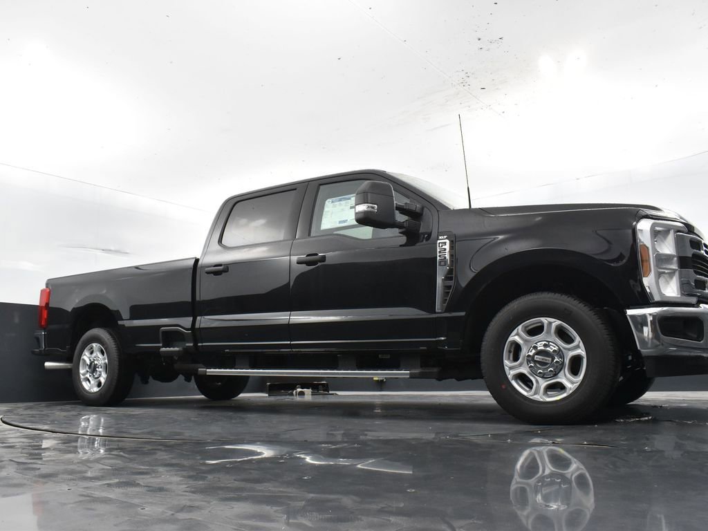 New 2026 Ford F250 XLT image 31