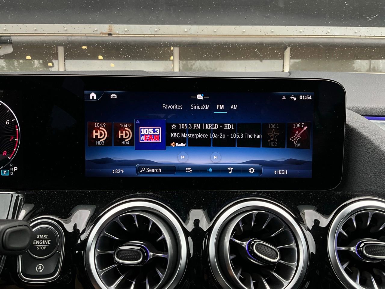 Used 2025 Mercedes-Benz GLA 250 image 36