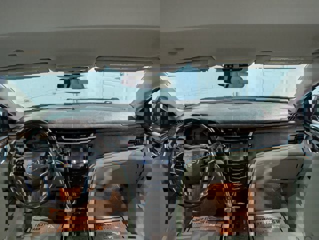 Used 2015 Cadillac XTS Luxury image 29