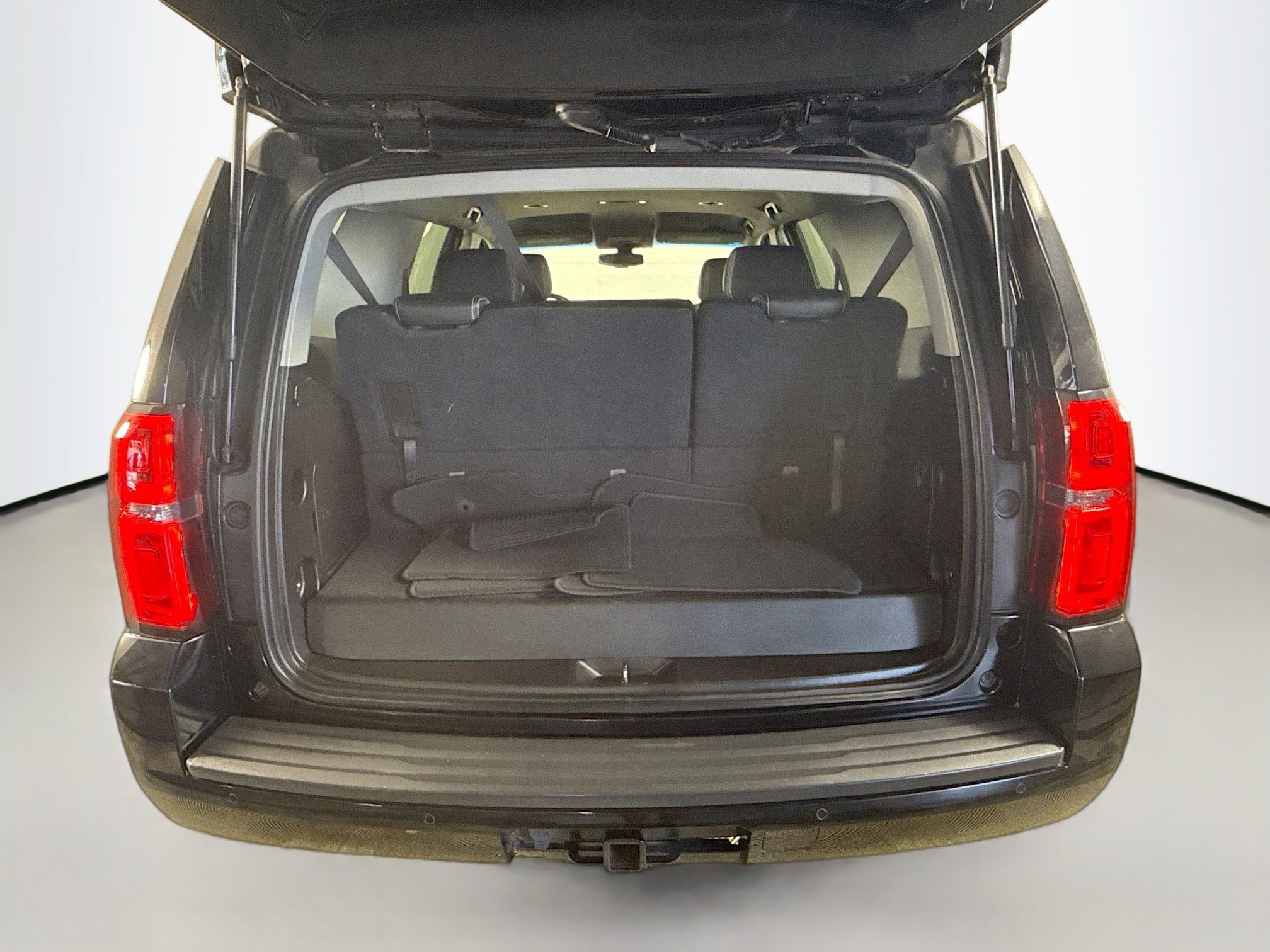 Used 2017 Chevrolet Tahoe LS RWD image 34