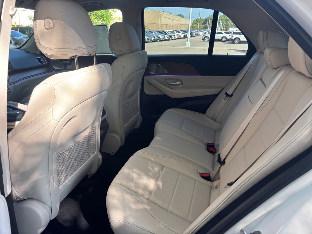 New 2026 Mercedes-Benz GLE 450e 4MATIC image 11