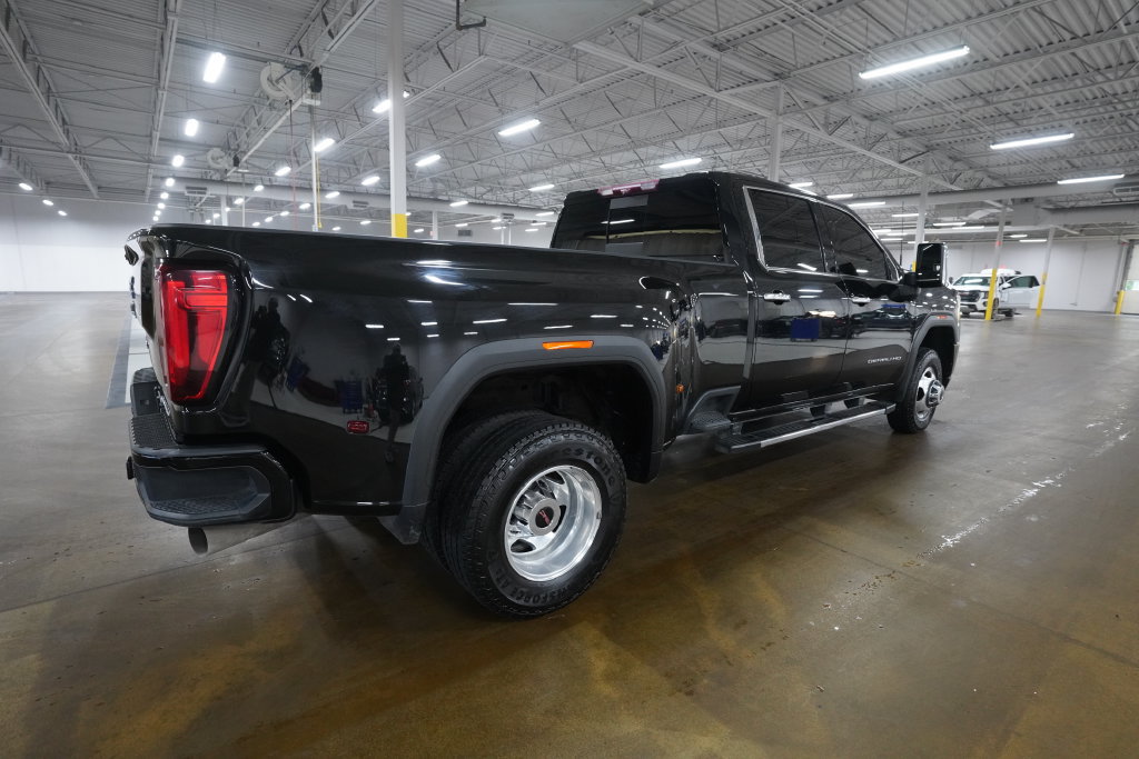 Used 2021 GMC Sierra 3500 Denali w/ Denali Ultimate Package AWD/4WD image 33