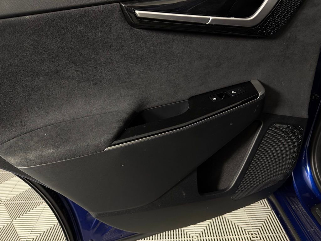 Used 2024 Kia EV6 GT image 28