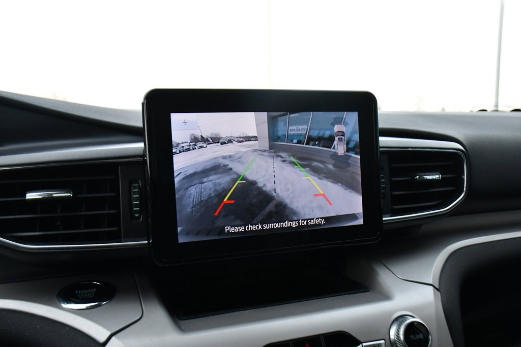 Used 2023 Ford Explorer XLT w/ Equipment Group 202A image 28