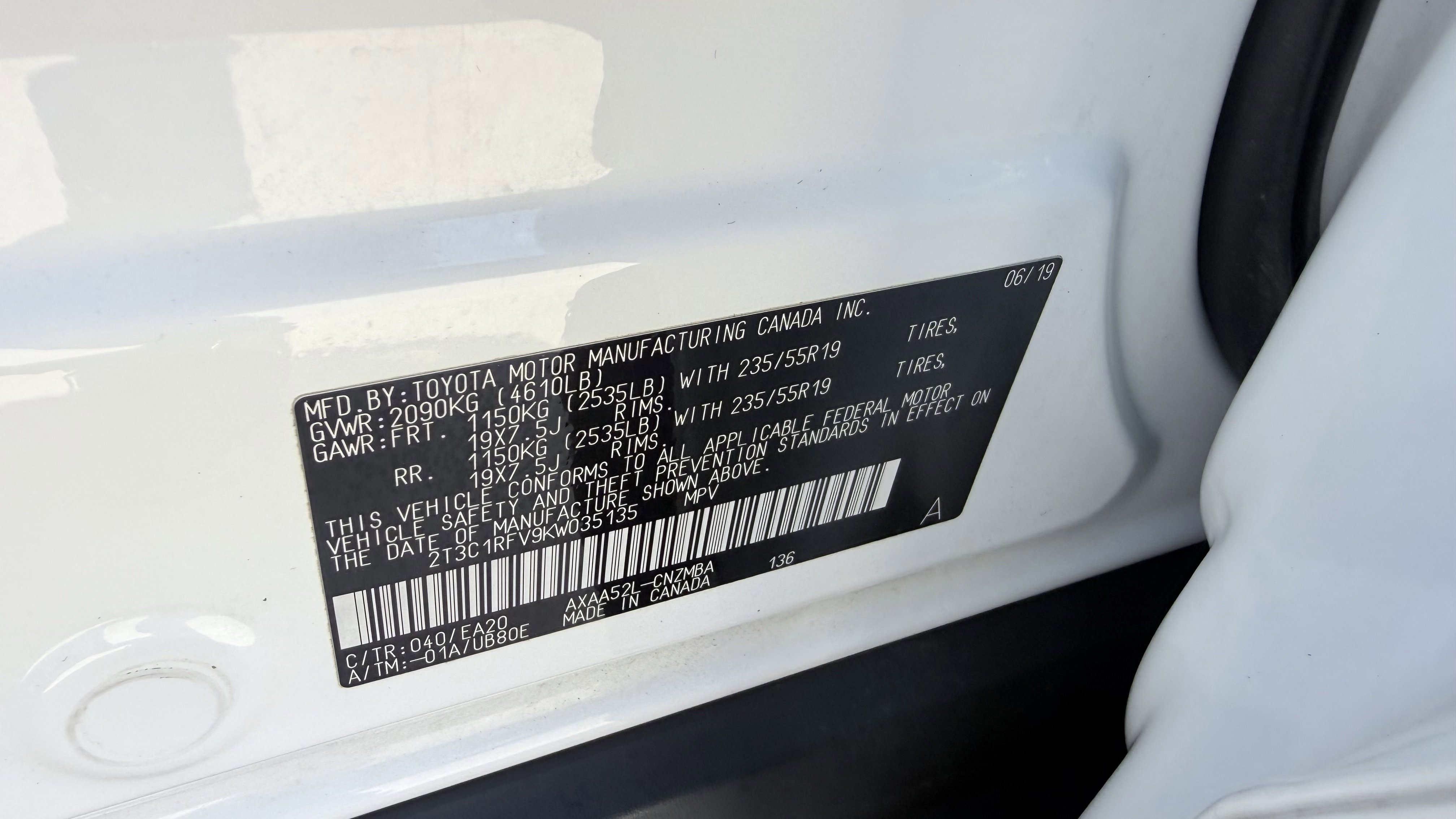 Used 2019 Toyota RAV4 XLE Premium image 29