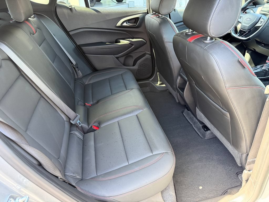 Used 2026 Chevrolet Trax RS w/ Driver Confidence Package FWD image 18