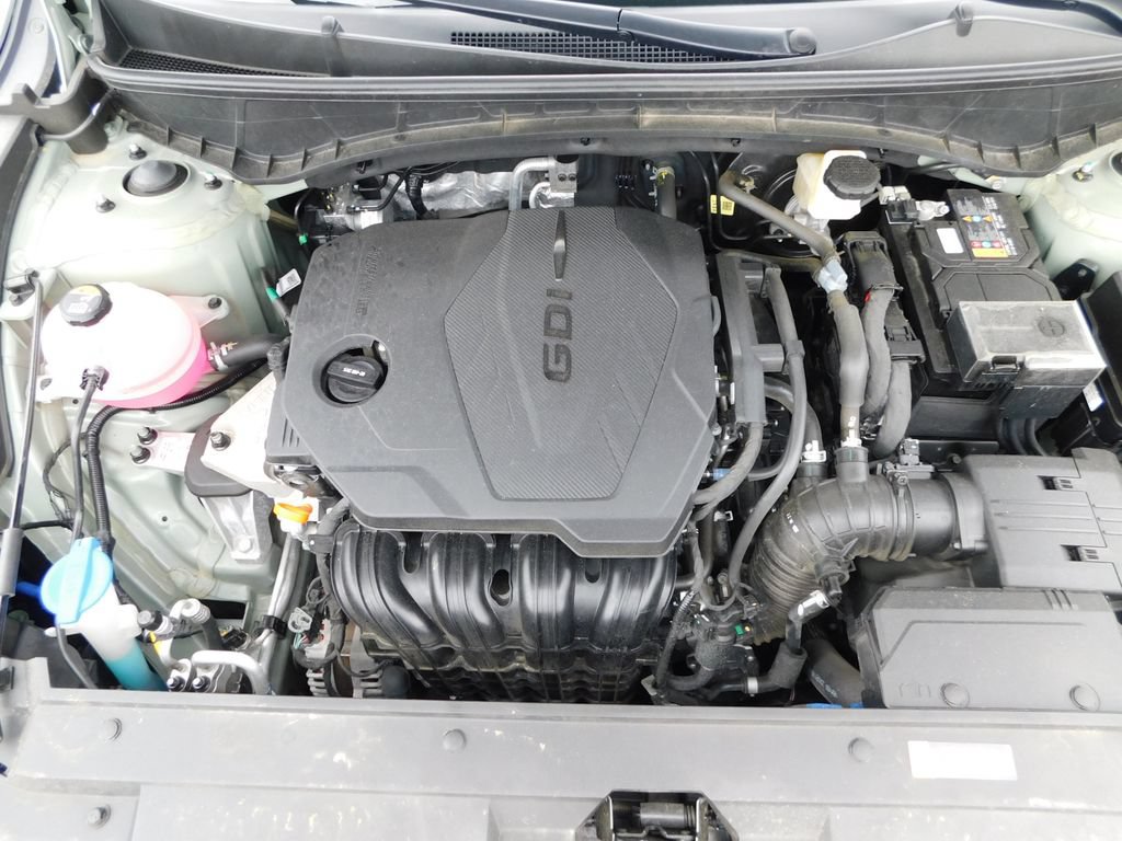 Used 2025 Hyundai Santa Cruz SE FWD image 36