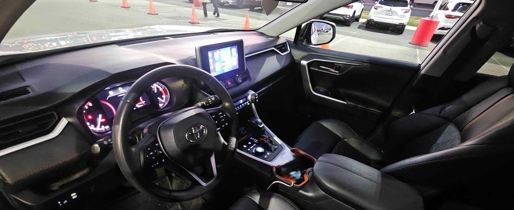 Used 2023 Toyota RAV4 Adventure image 9