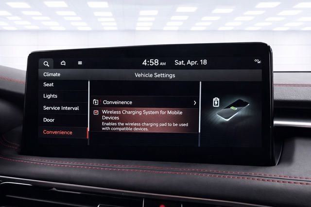 Used 2025 Genesis G70 2.5T w/ Sport Prestige Package image 32