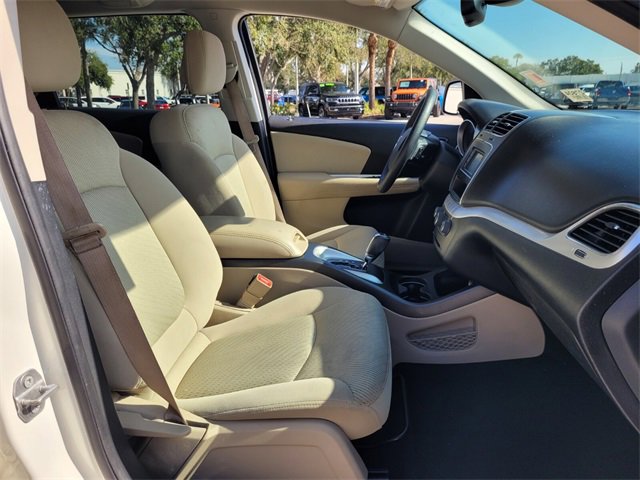 Certified 2018 Dodge Journey SE image 18