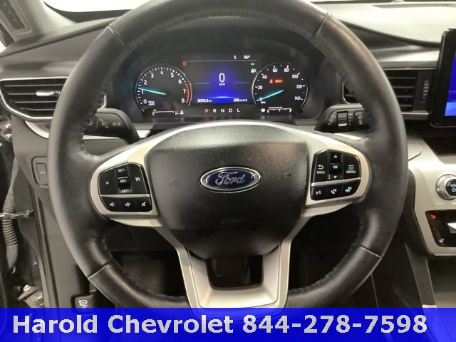 Used 2022 Ford Explorer XLT w/ Equipment Group 202A image 17