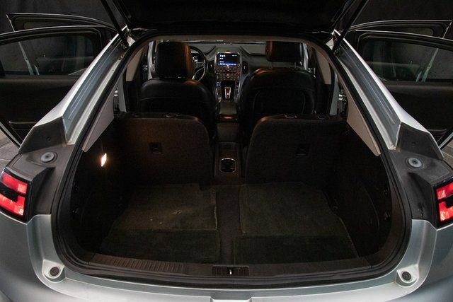 Used 2012 Chevrolet Volt Premium w/ Premium Trim Package image 19