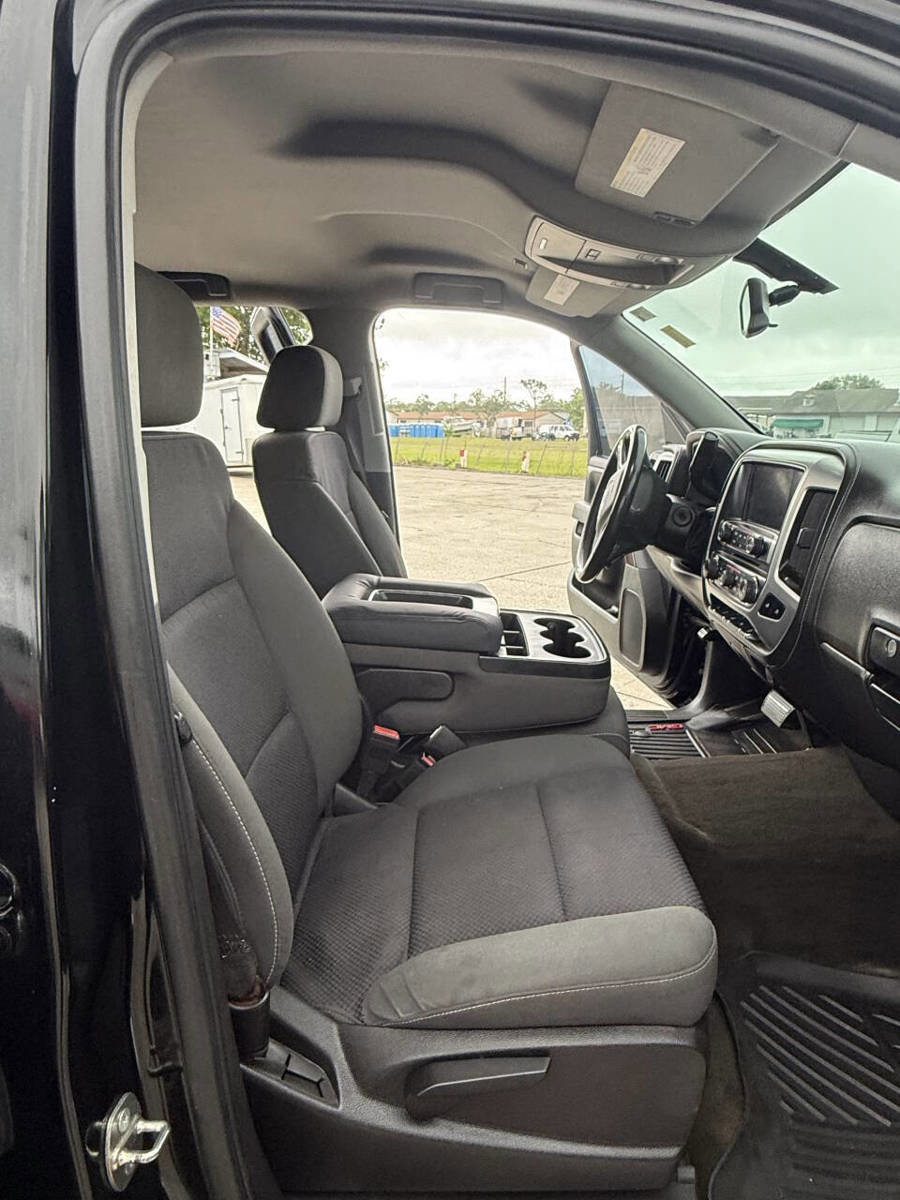 Used 2016 GMC Sierra 1500 SLE w/ SLE Value Package AWD/4WD image 10