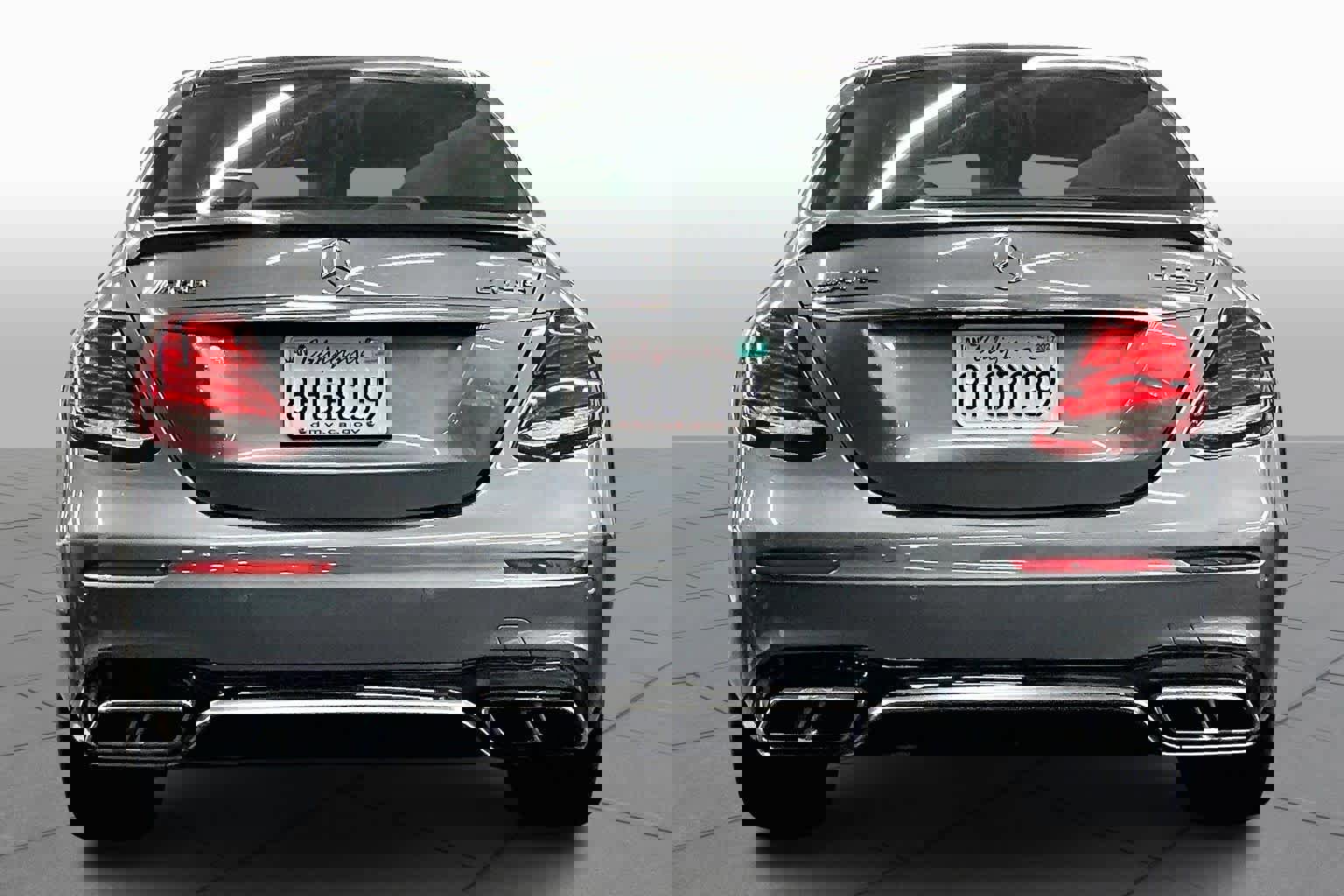 Used 2019 Mercedes-Benz E 63 AMG S image 4