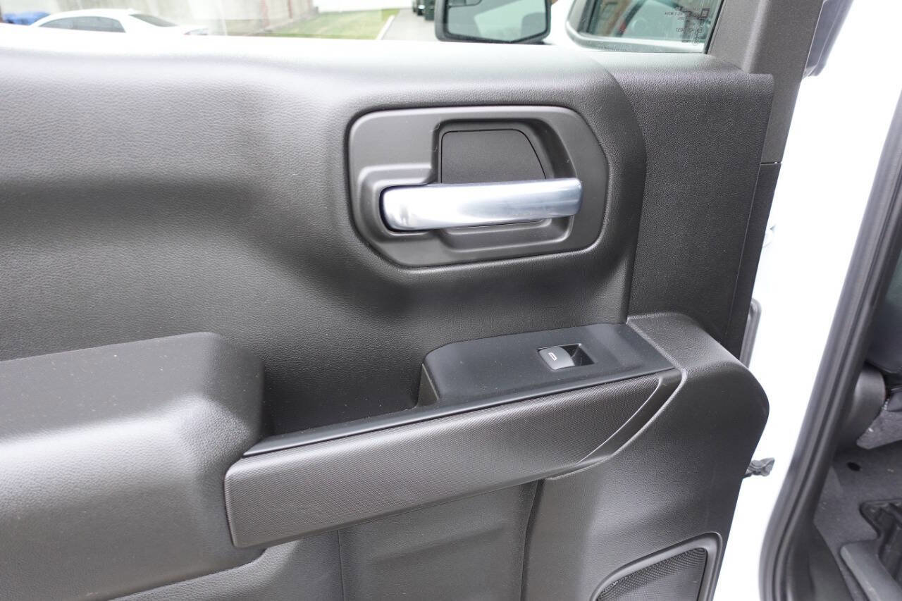 Used 2023 Chevrolet Silverado 1500 Custom w/ LPO, Dark Essentials Package AWD/4WD image 22