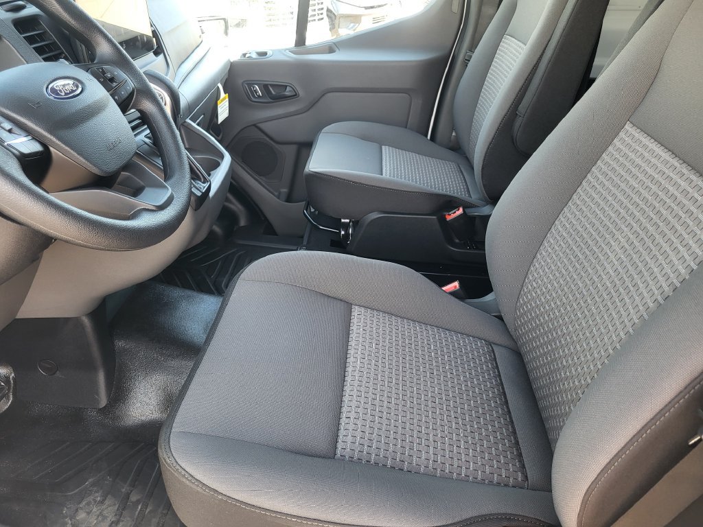 New 2026 Ford Transit 250 148 Medium Roof Extended AWD image 11