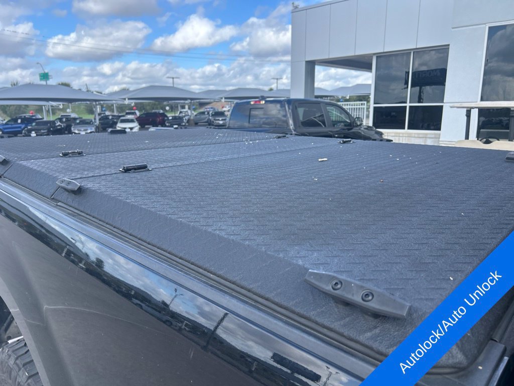 Used 2018 Ford F250 XLT w/ XLT Value Package AWD/4WD image 11